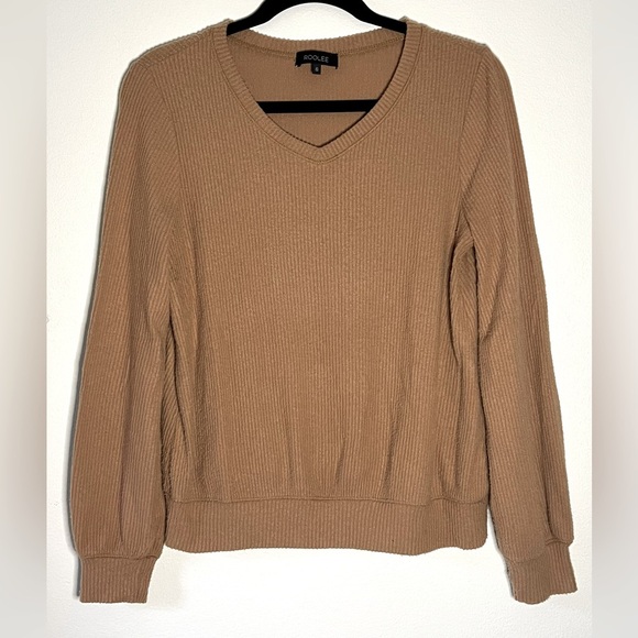 Roolee Ribbed V-Neck Sweater - Women’s Small in Camel - Picture 1 of 6